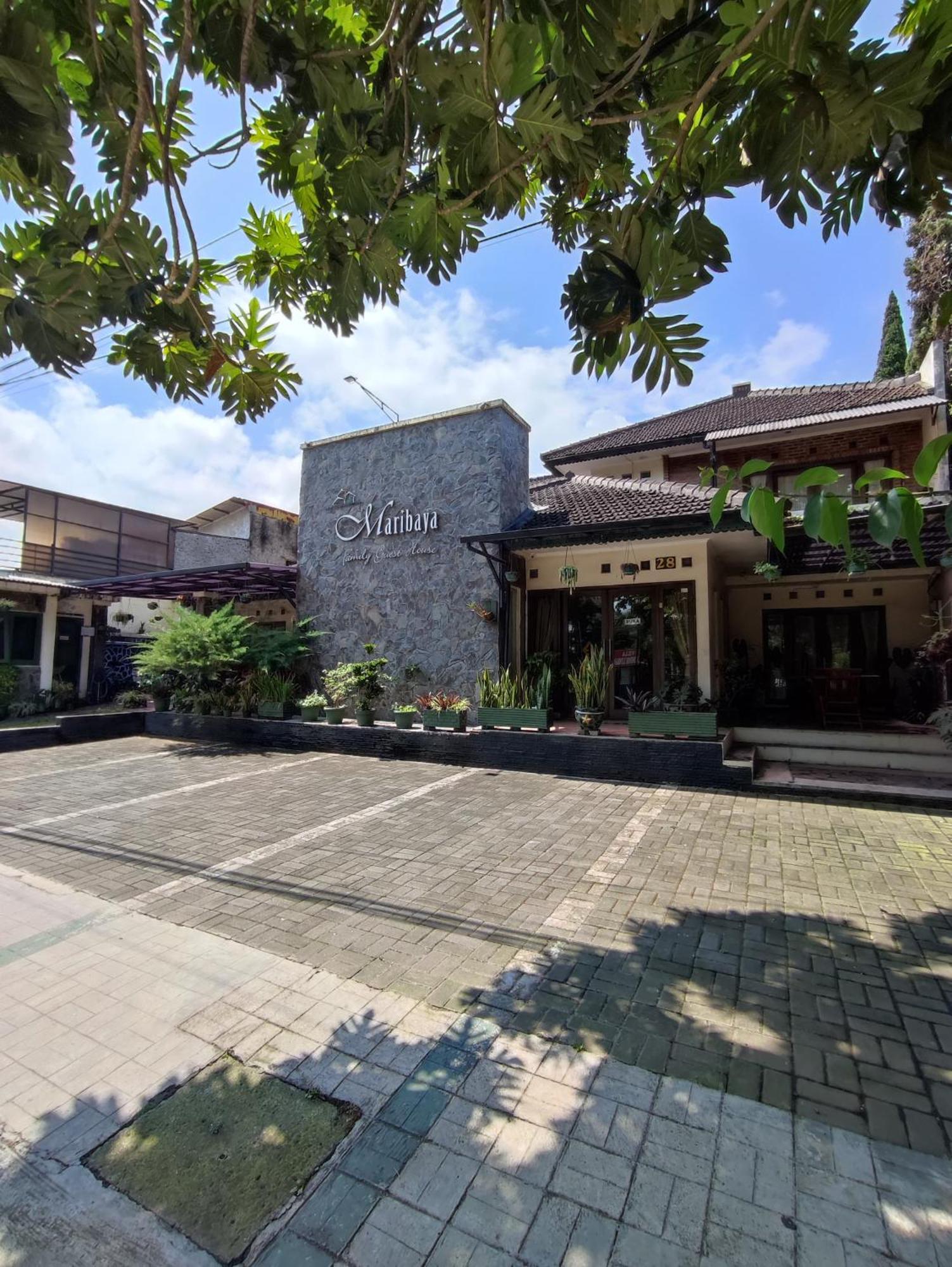 Maribaya Family Guest House Syariah Lembang Kültér fotó